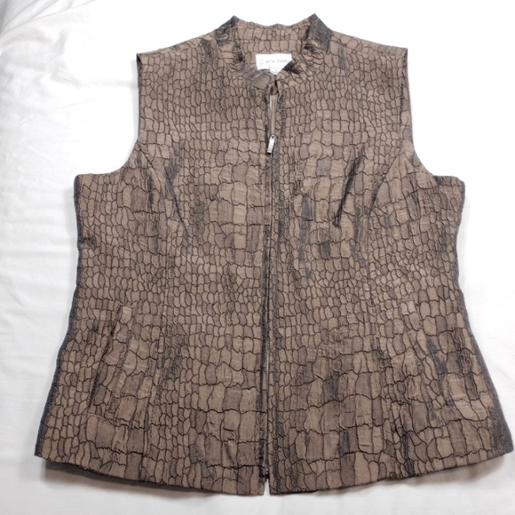 Erin London Brown Crocodile Pattern Womens Vest Size Medium - Picture 1 of 9